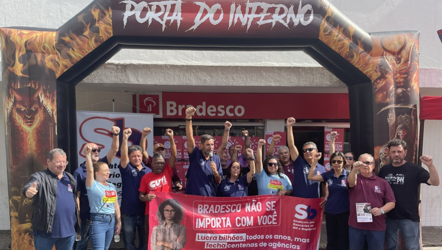 Vitória! Sindicato promove ato na Agência Betânia do Bradesco e banco recua sobre transformação da unidade