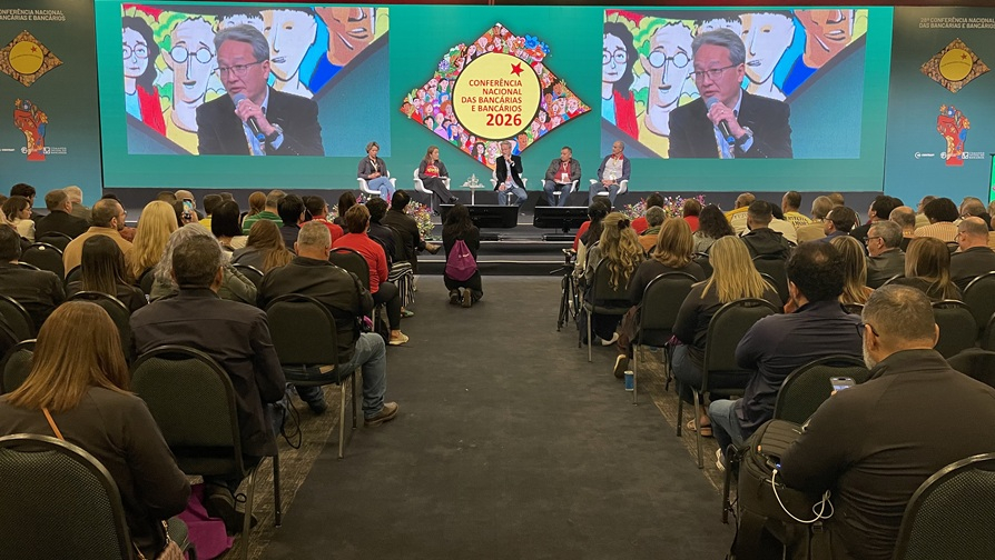 Consulta Nacional e conjuntura entram em debate na Conferência Nacional
