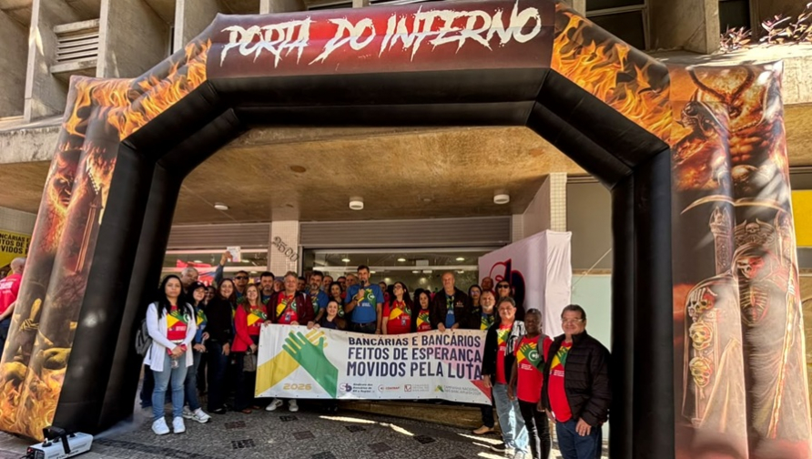 Campanha Nacional: Sindicato vai às ruas por mais saúde e contra gestão adoecedora dos bancos