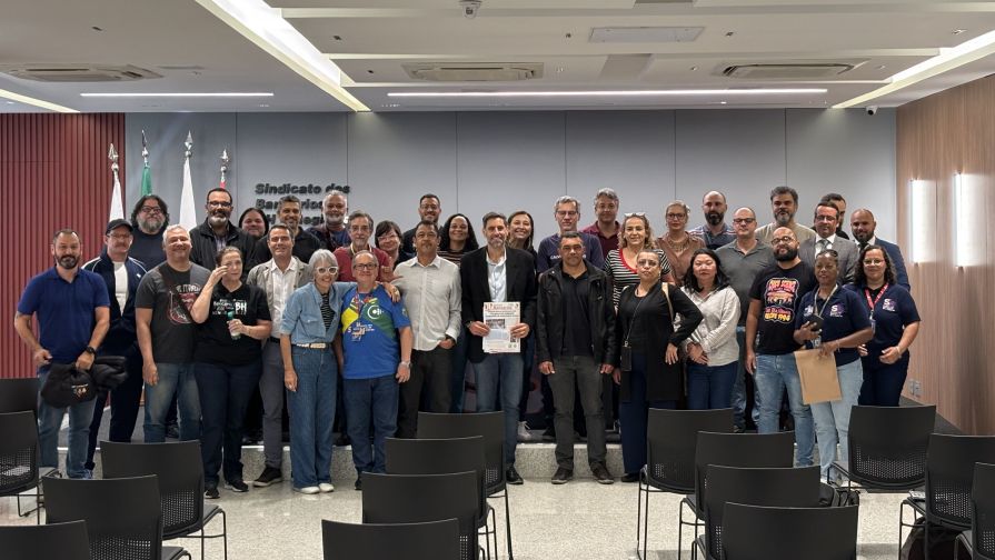 Sindicato reúne delegadas e delegados sindicais para debater a Campanha Nacional e a organização da categoria