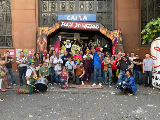 Imagem conteúdo - No dia do julgamento no TST, empregados da Caixa realizam mais um ato em BH
