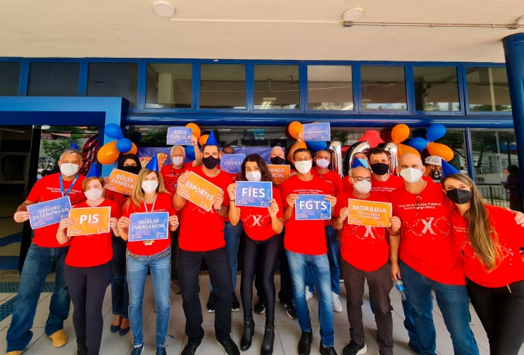 Sindicato realiza Ato para comemorar os 161 anos da CAIXA