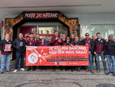 Dia Nacional de Luta cobra respeito do Bradesco 