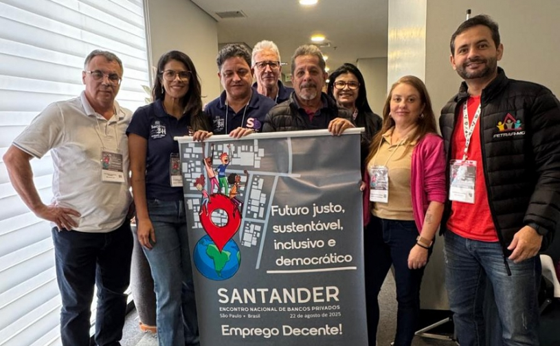 Encontro Nacional do Santander debate intensificação das ações de luta e organização