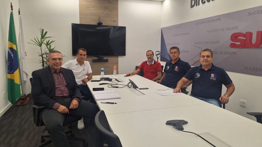 Sindicato se reuniu com diretor do Bradesco em MG para discutir as demandas da categoria nesta sexta, 16