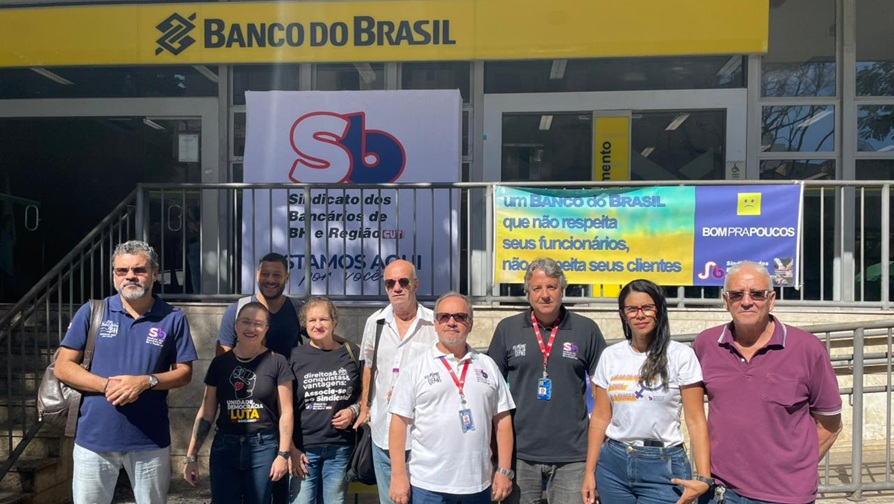 Sindicato denuncia centralização de caixas e conversão de agências no Banco do Brasil