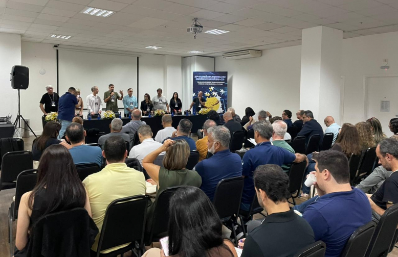 28º Conferência Estadual de Bancários tem início com debates sobre a categoria e o país
