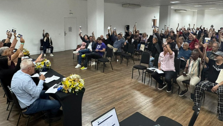 Bancárias e bancários de MG aprovam propostas e encerram a 28ª Conferência Estadual