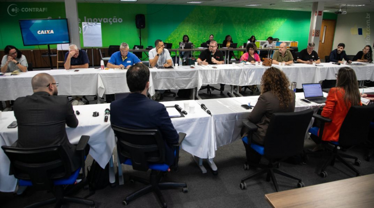 Imagem conteúdo - CAIXA não responde sobre Saúde Caixa, Super Caixa e sobrecarga, e empregados relatam adoecimento
